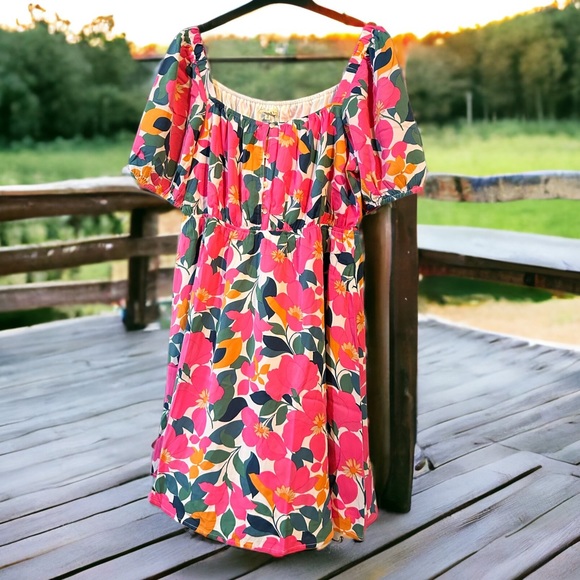 Pink floral dress can be worn on or off the shoulders. New with tags - Picture 3 of 3